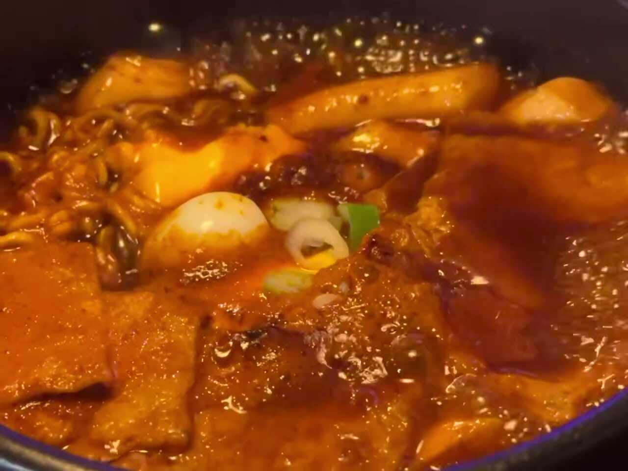 상록수역 술집 역전할머니맥주 | 파인애플 살얼음맥주 짜파구리 옥수수튀김 [냠냠쩝쩝 먹짱....