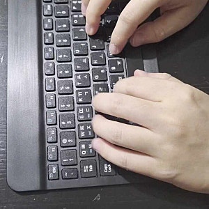 [리뷰] 다이소 저소음 블루투스 키보드와 칩앤데일 네오플랜 토트백 품번 정보 및 내돈내산 ....