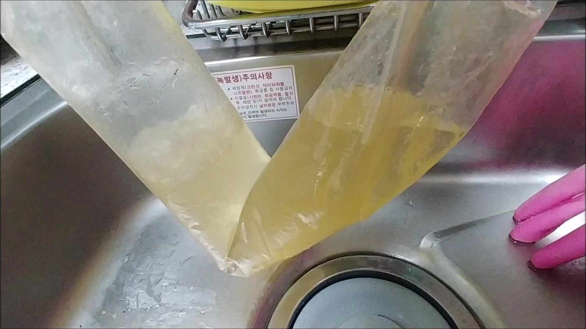 온수배관청소 녹물세척 매일 사용하는 씻는 물을 깨끗하게 되살리는 방법