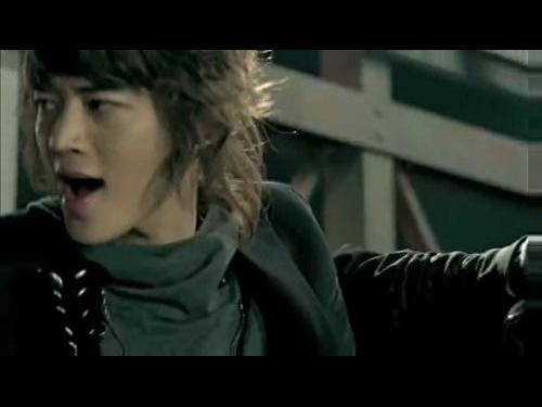 SHINee's 'Ring Ding Dong' Music Video