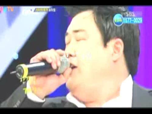 개그맨 김준현 드럼 , 김준현 지금이순간  노래 요즘 잘나간다 앞으로도~
