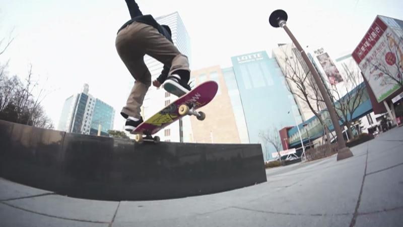 [Tussa skateboards]투사 스케이트보드 김이현라이더의 토이머신(Toy machine) 데크 커머셜 영상 풀파....
