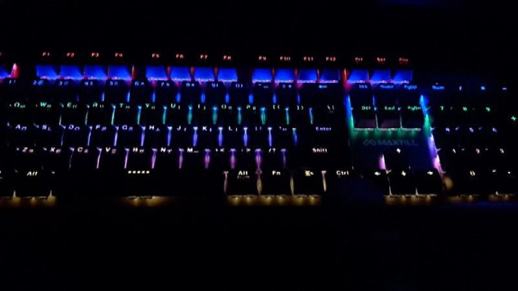  가성비 좋은 기계식 키보드: MAXTILL TRON G100K!