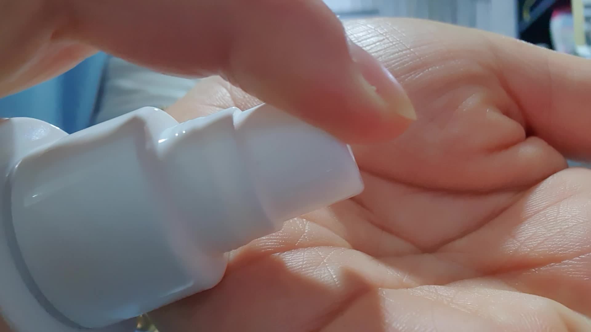 SmartStore review media