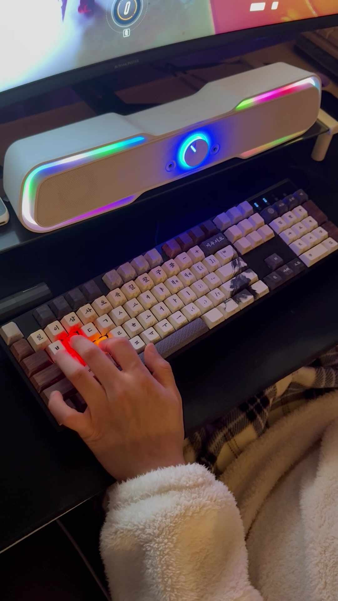에이투 타음 문방사우 케이 에디션 디자인 브랜드 LED 단청 기계식 사무용 유선 키보드 저소음 적축