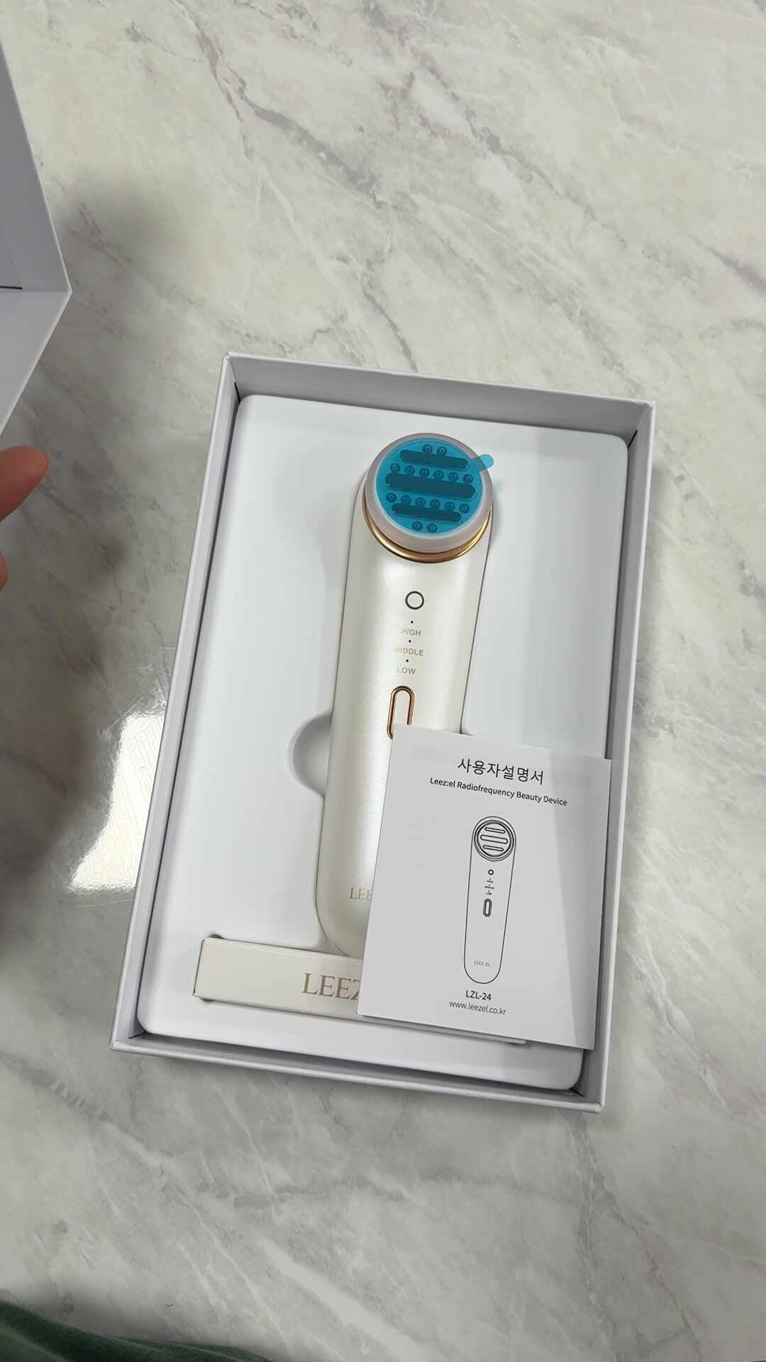 리뷰 이미지