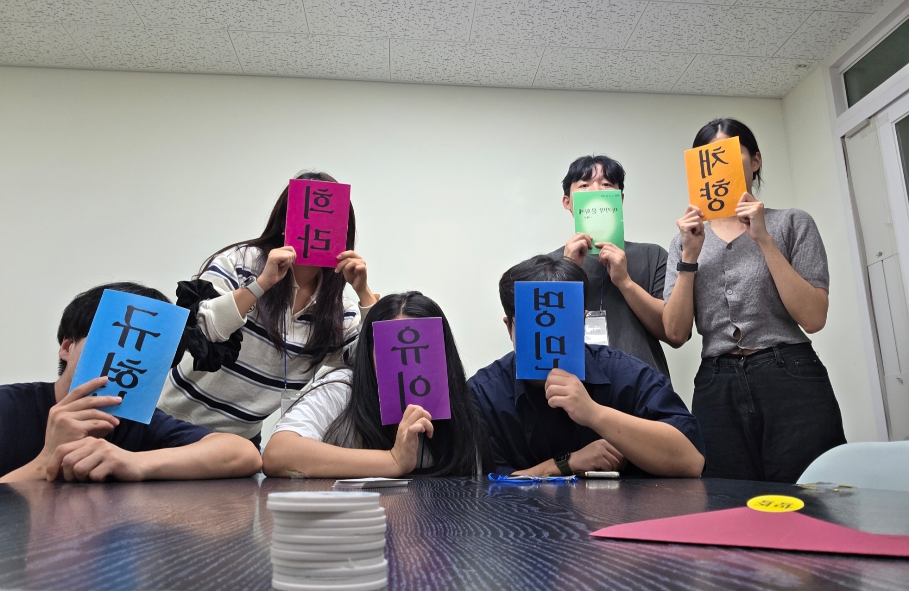 첨부된 사진 첨부된 사진