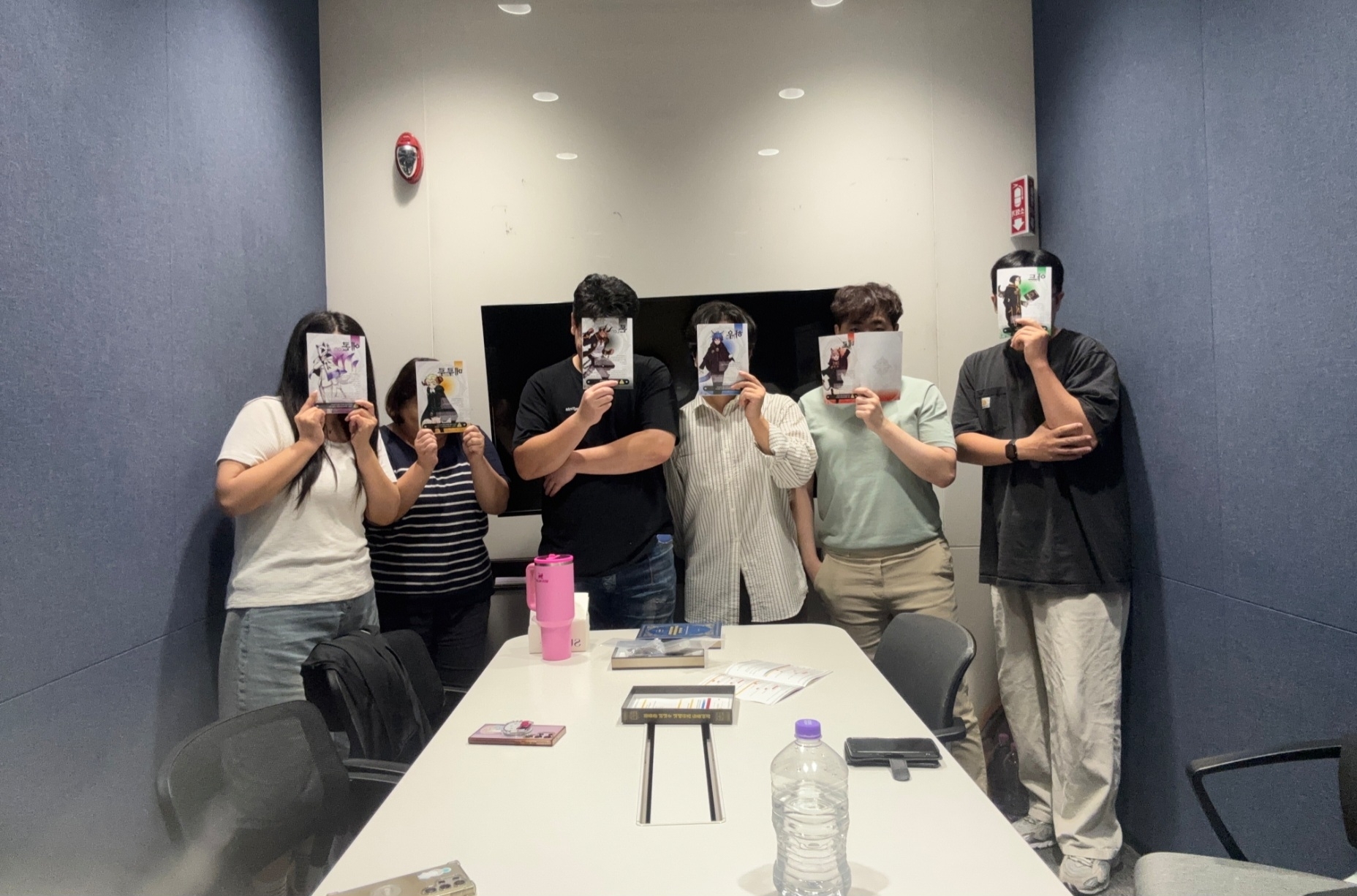 첨부된 사진 첨부된 사진