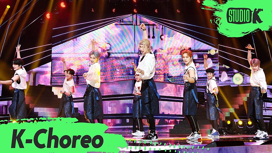 [K-Choreo 6K] 스트레이키즈 직캠 神메뉴 (Stray Kids Choreography) l @MusicBank ...