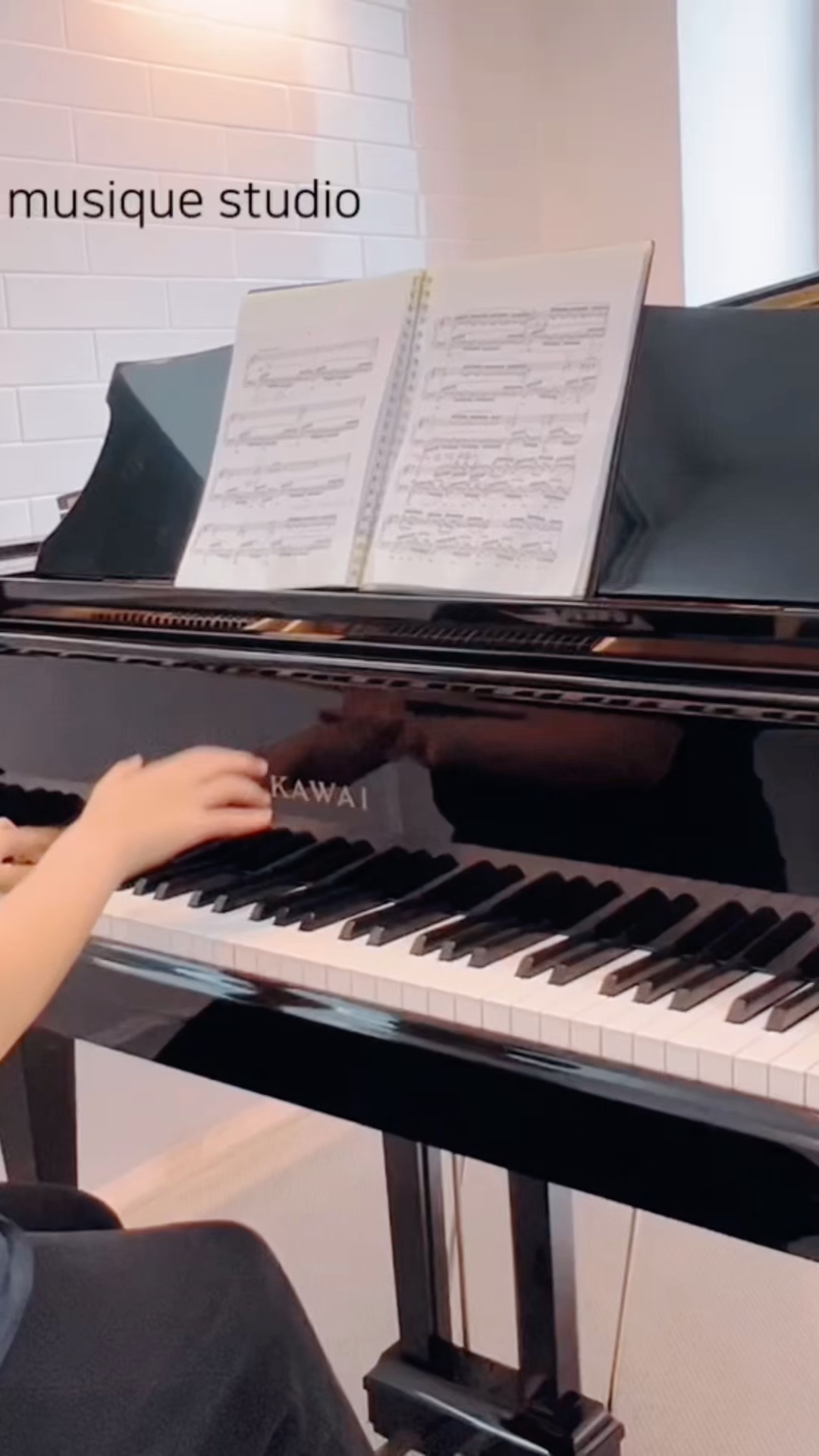 2번째 스튜디오 사진