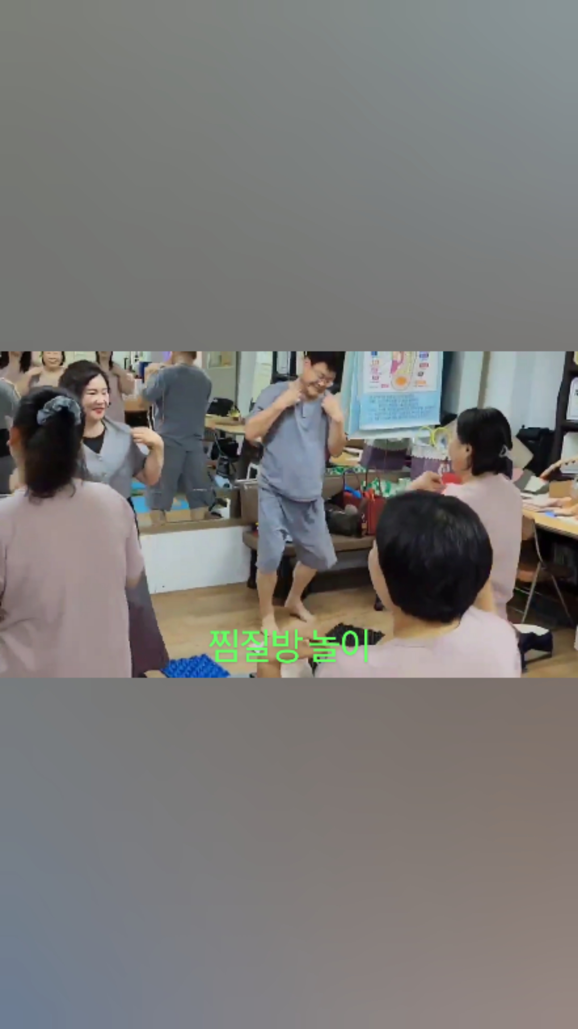 2번째 스튜디오 사진