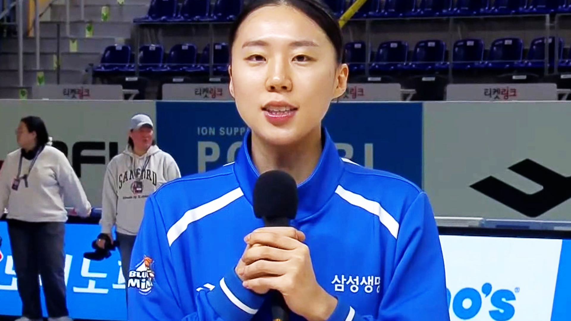 '팀 연승의 분위기는 어떤가요?!' 경기 전 강유림 선수 인터뷰