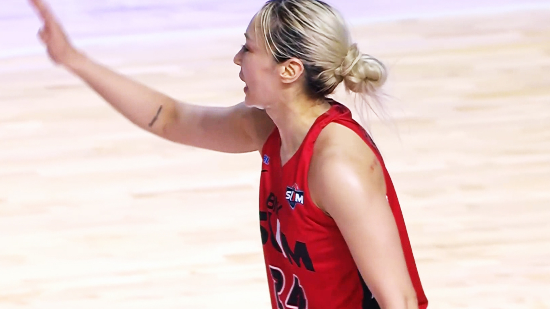 '연패 탈출 성공!' 후반전 달라진 모습으로 역전을 거둔 BNK 썸