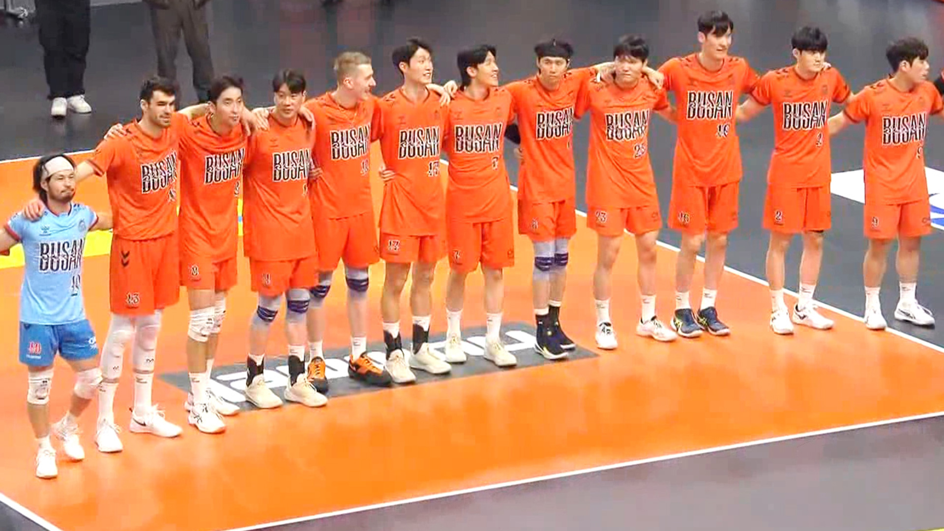 '갈매기가 날았다!' OK저축은행의 리버스 스윕!