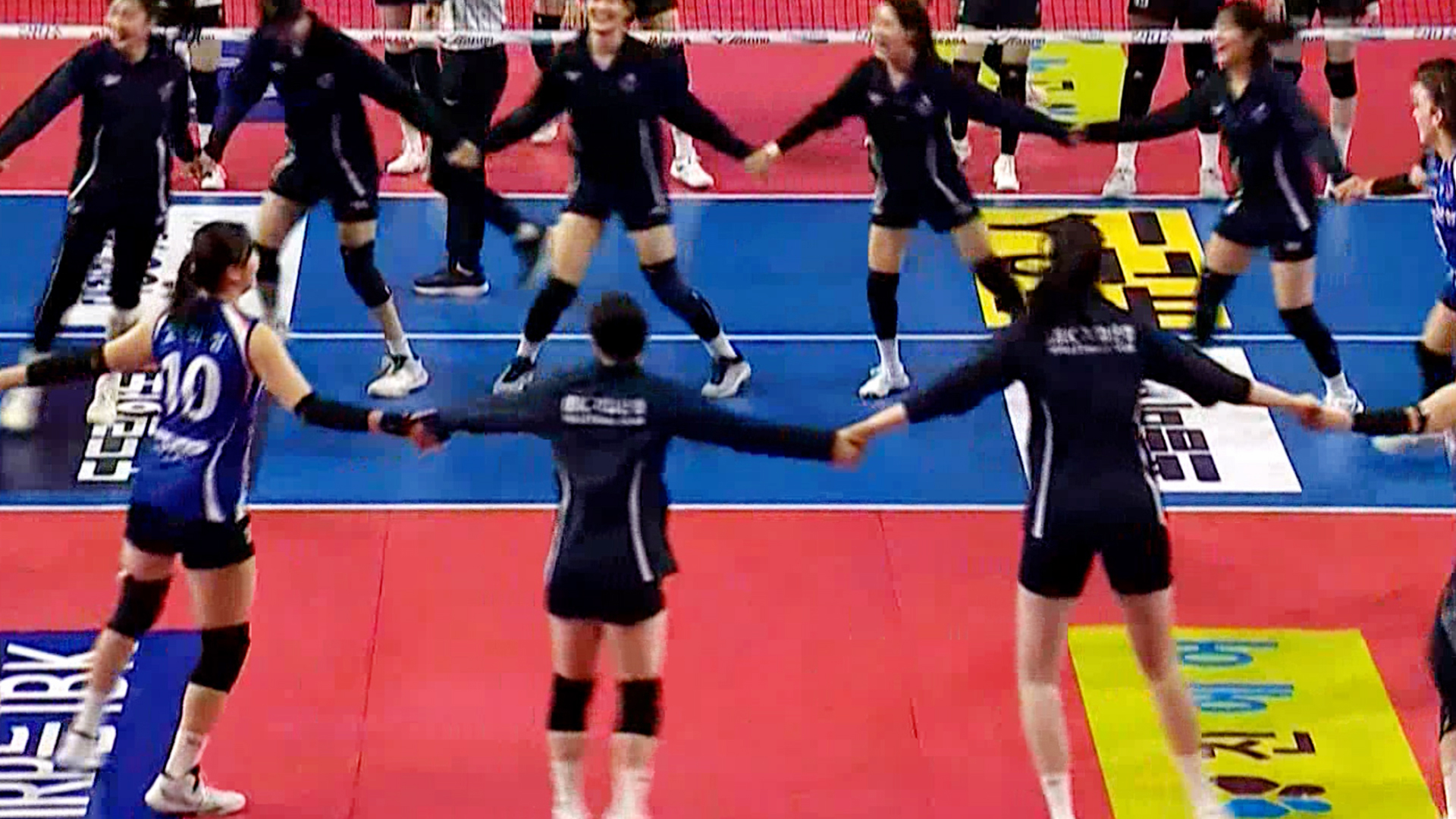 '전구단 상대 승리!' IBK기업은행, 한국도로공사에 셧아웃 승리!