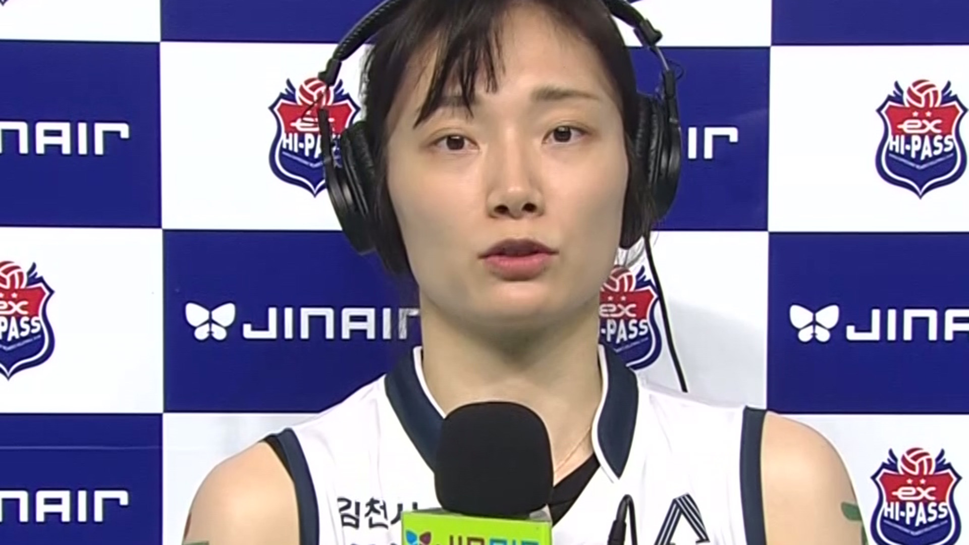 '서브 한 번씩 하고 싶긴 해요' 이제는 완벽한 리베로, 문정원 선수 인터뷰