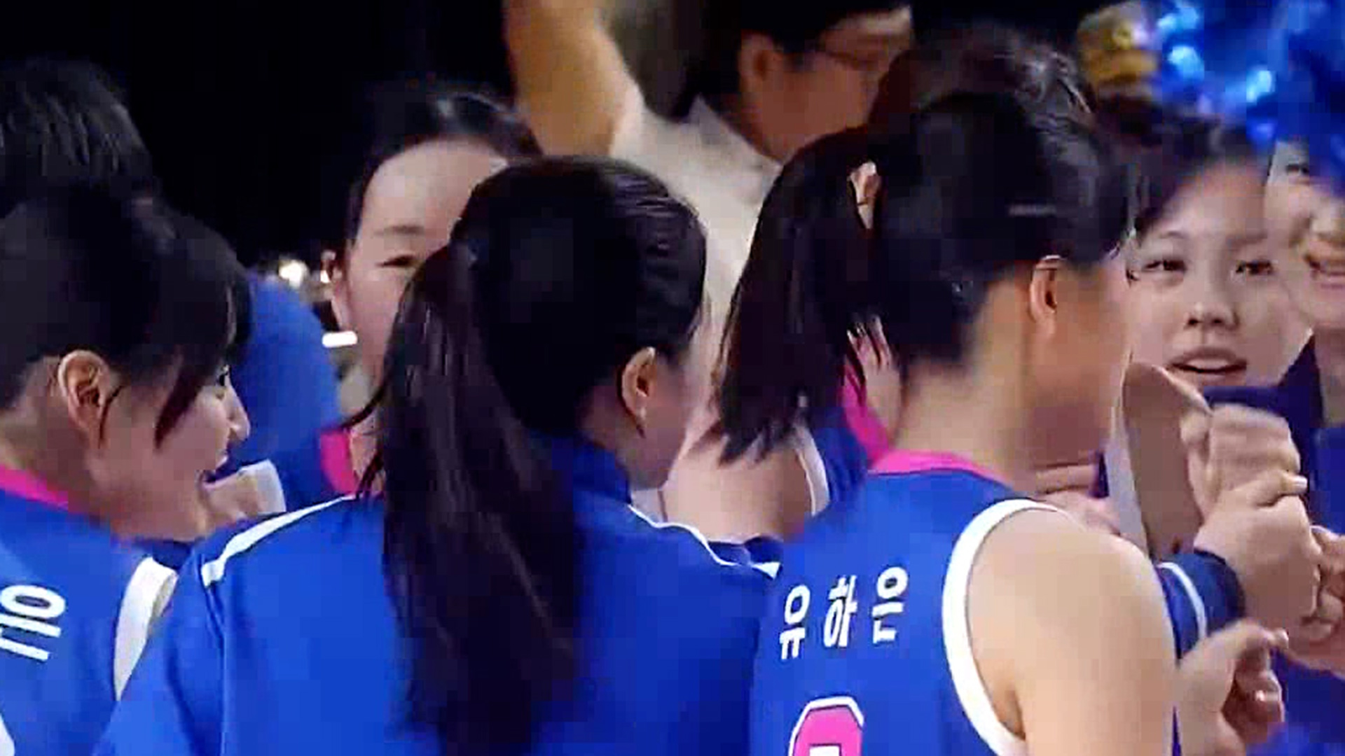 '대어 낚았다!' 삼성생명, 1위 격파하며 공동 4위 도약