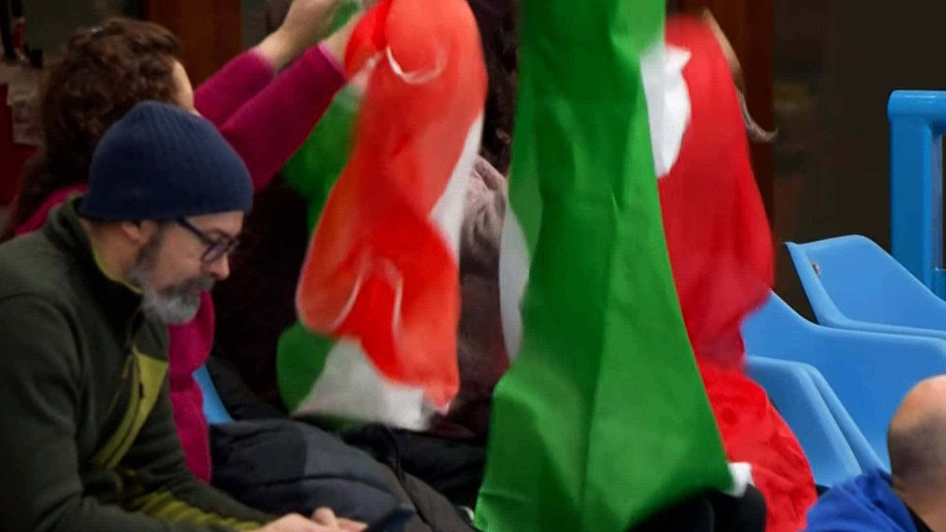 '역시 우리 홈!' 팬들의 열렬한 환호를 받는 이탈리아 팀!