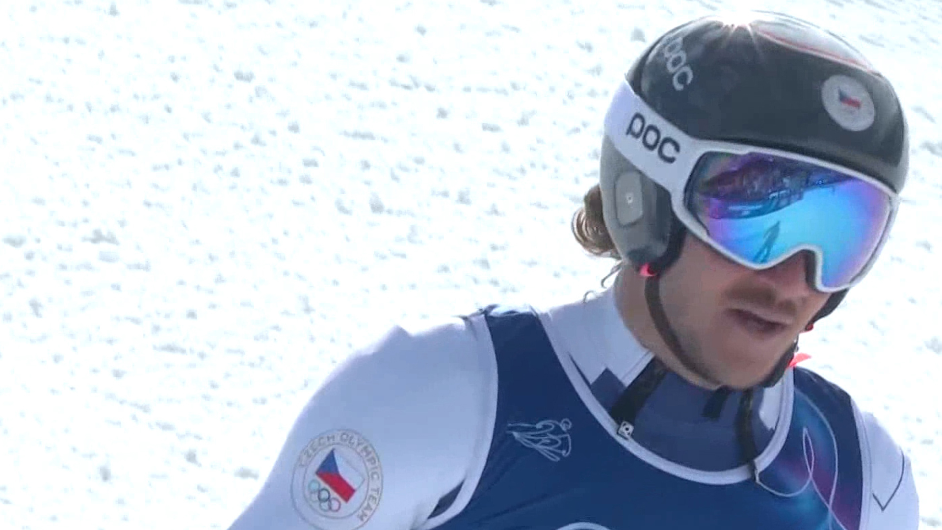 안정적으로 피니시 라인을 통과한 얀 자비스트란