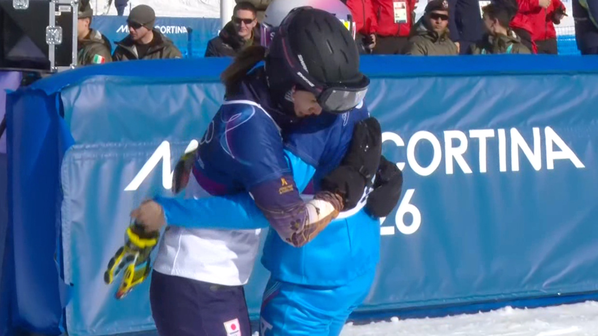 '승자는 누구!?' 엘리사 카폰트-미키 츠바키의 대결!