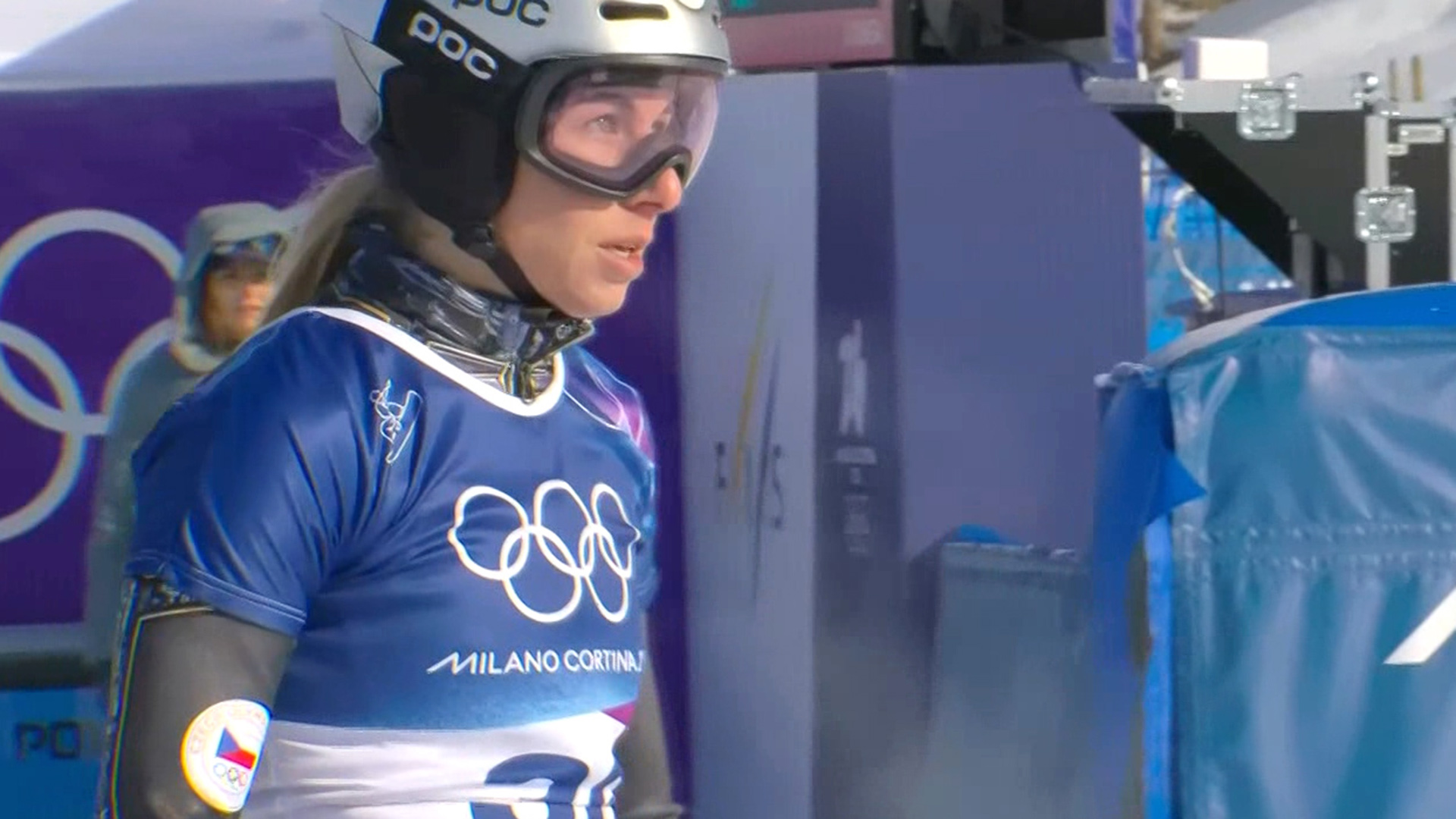 '압도적 기록!' 에스테르 레데카, 가뿐히 1위 등극!