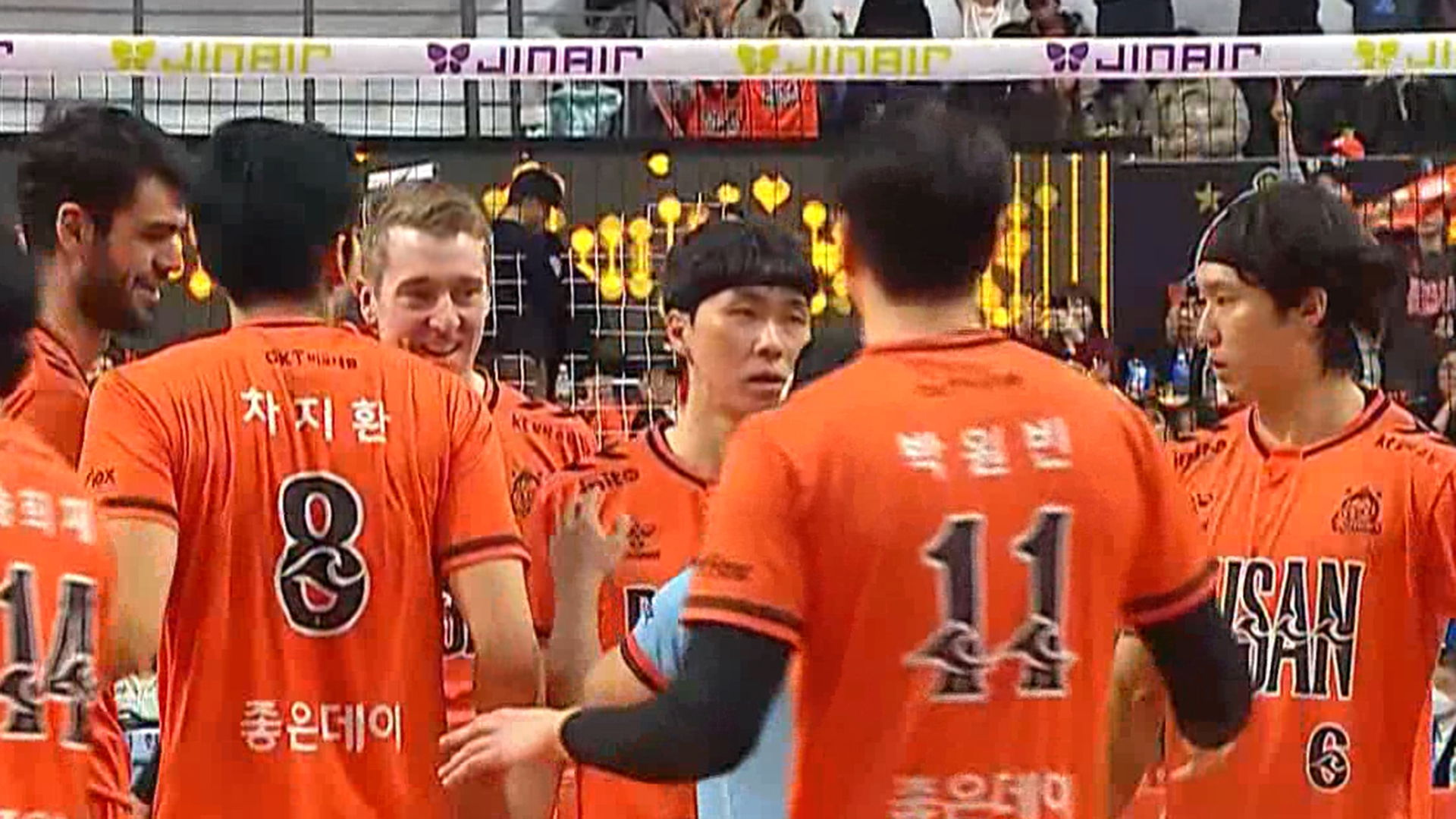 '봄 배구를 향한 희망' 셧아웃 승리 거두는 OK저축은행