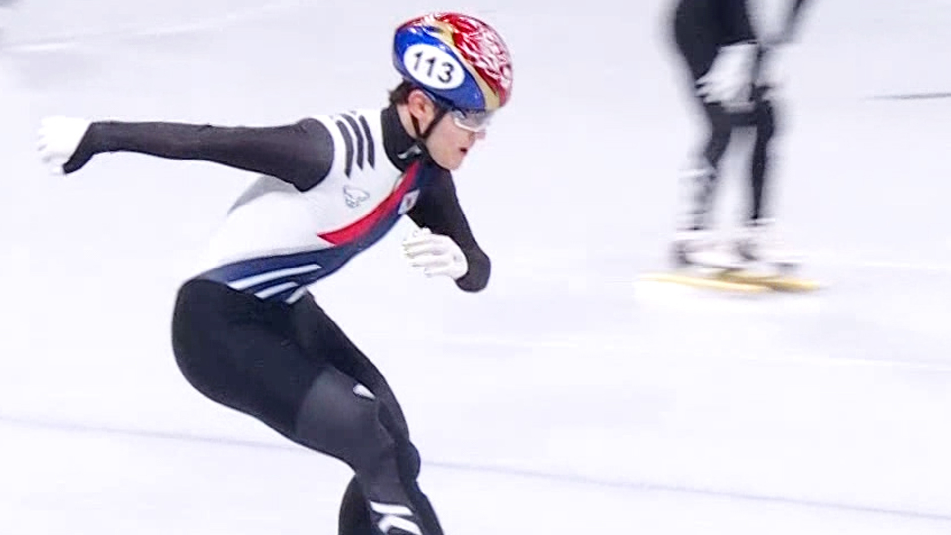 '침착한 대응' 독주를 펼치며 1위로 준결승 진출하는 대한민국