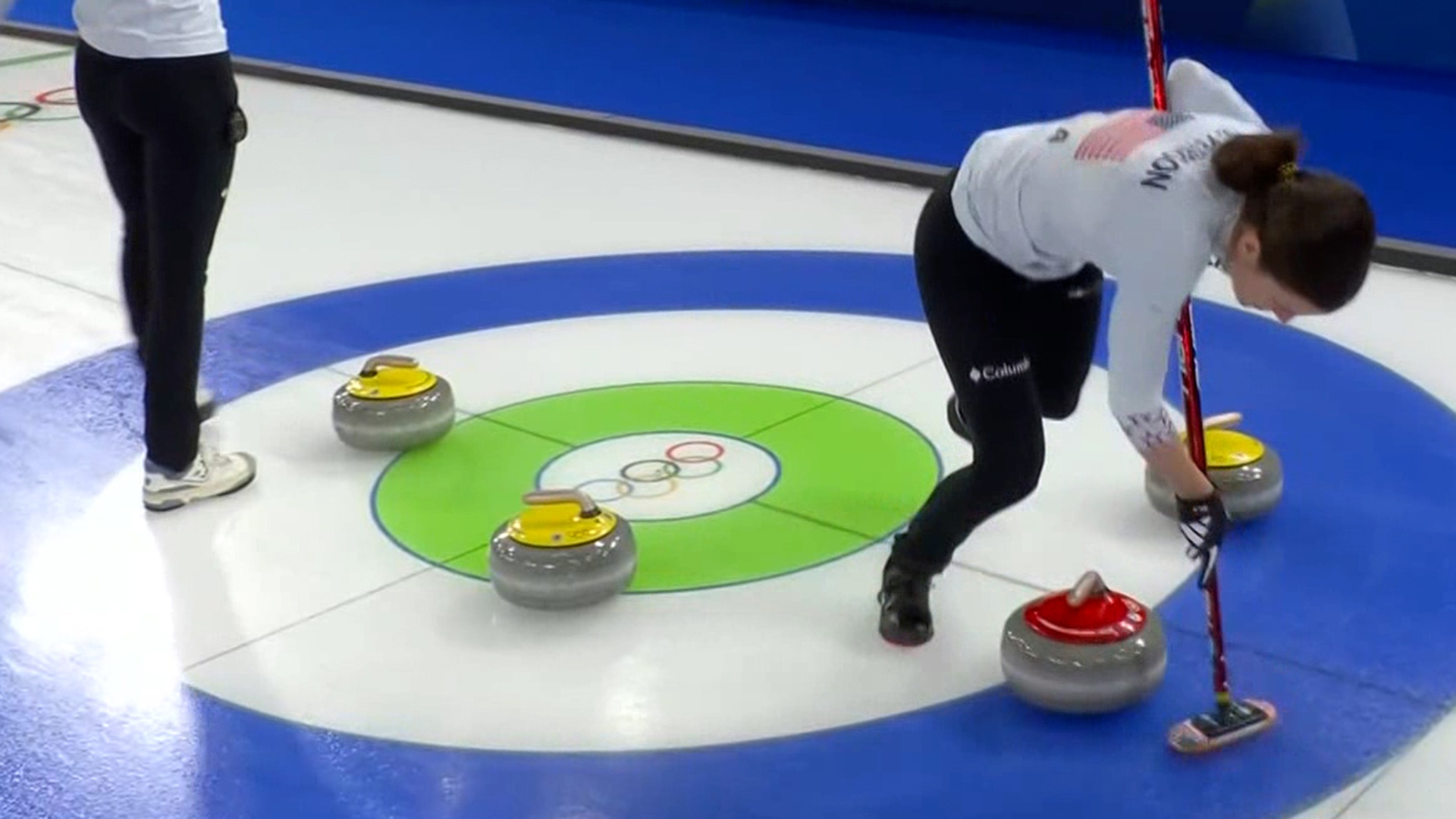 완벽하게 상대 스톤만 쏙 빼내는 미국