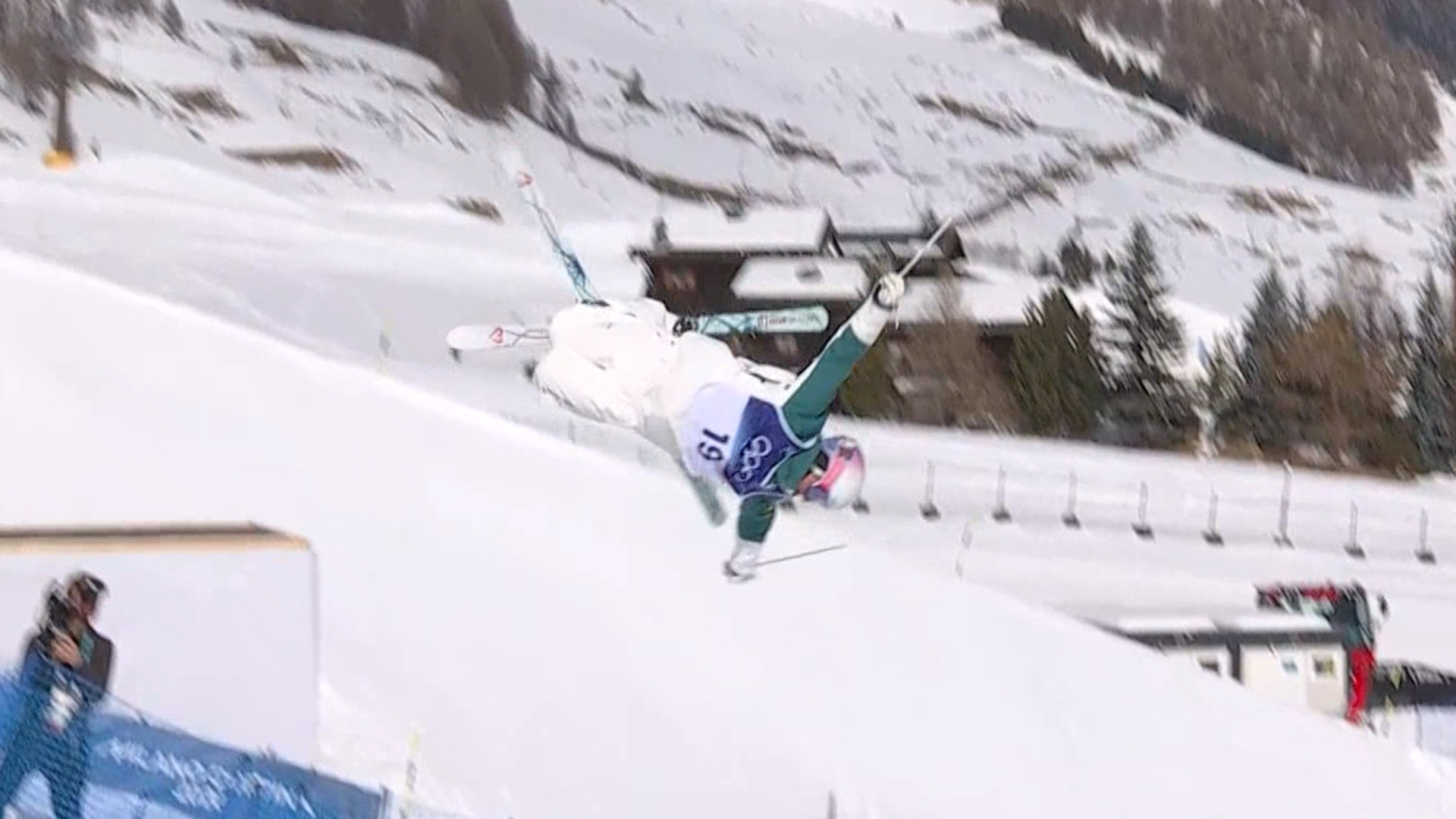 '최초의 80점대' 현재 1위로 올라서는 쿠퍼 우즈