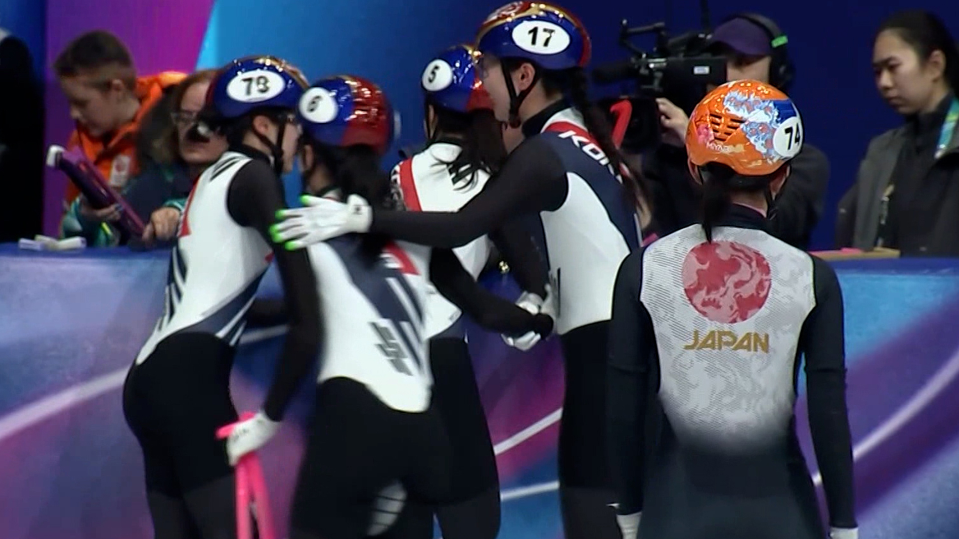 '멋진 호흡!' 3000m 결승에 진출하는 여자 계주팀