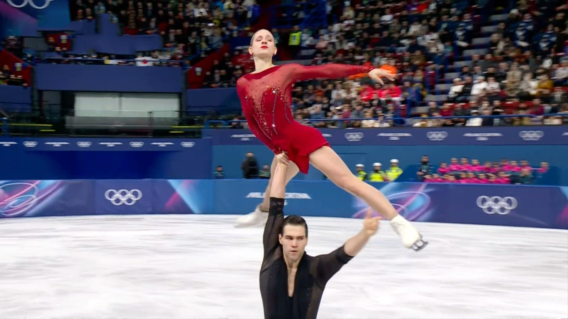 '완벽한 무대!' 1위로 올라서는 독일 팀의 연기!