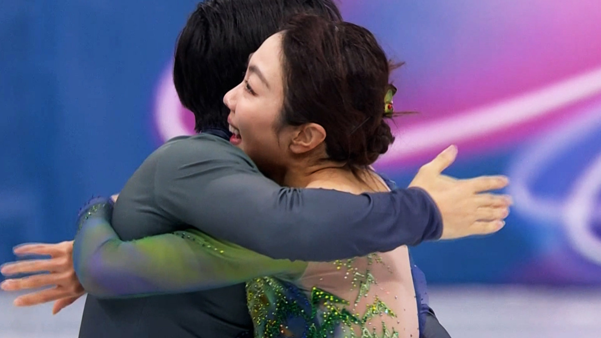 '다시 한번 메달을' 시즌 베스트 점수로 만족하는 중국 팀