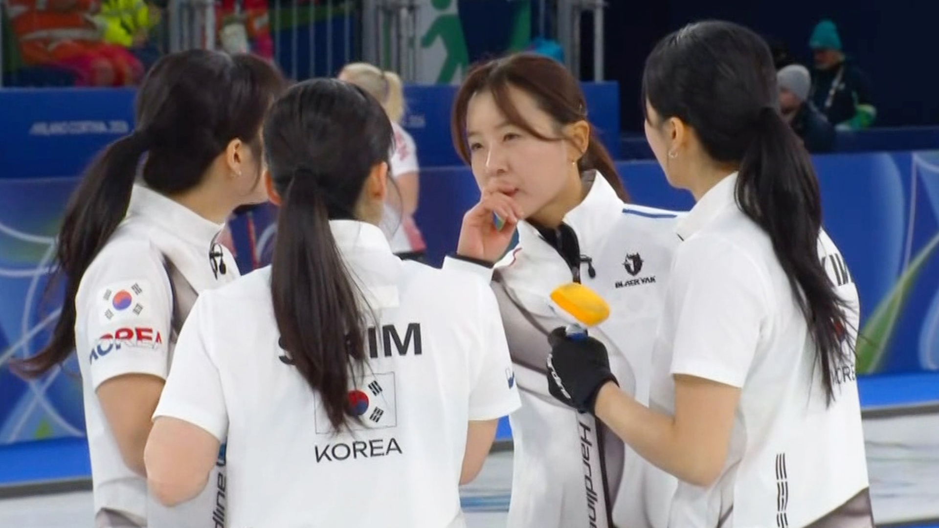 '6엔드 종료 가나요?' 다시 2점을 스틸하며 8점이 되는 대한민국!