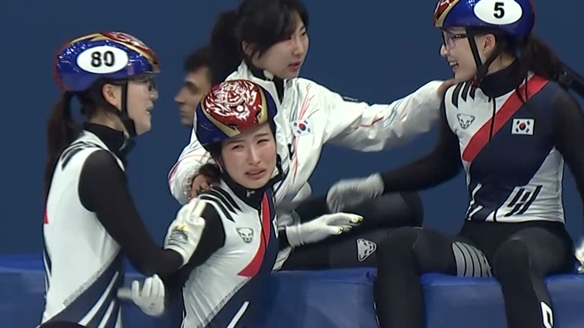 '8년 만에 정상 탈환!' 태극전사들의 3000m 금빛 역전극!