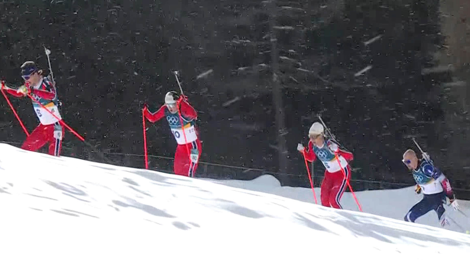 '부상은 안 됩니다!' 고산병 증세가 의심이 되는 자클랭