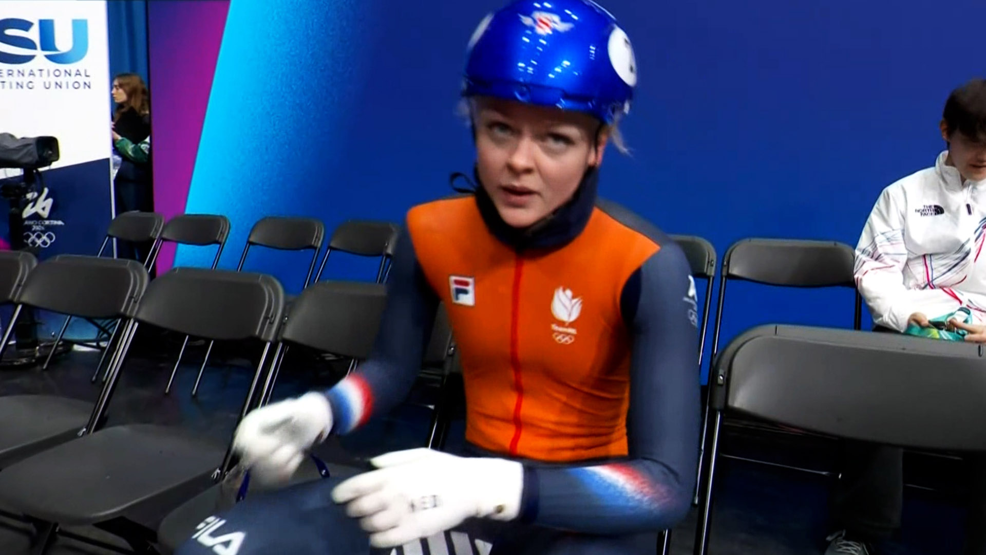 '유난히 아쉬운 표정' 준결승 상황이 더욱 아쉬울 잔드라 벨제부르