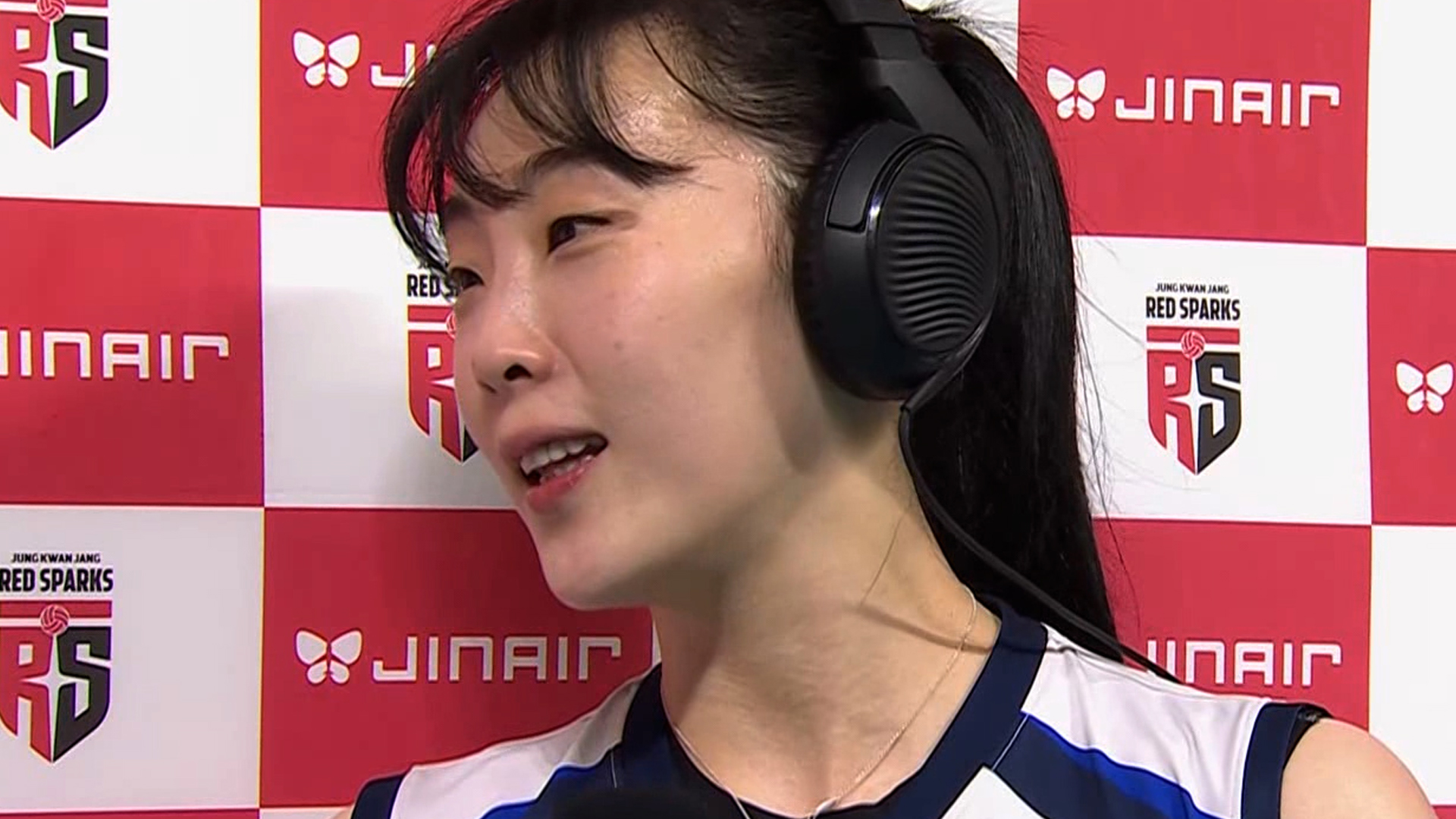 '대기록 달성' 스타팅으로 셧아웃을 이끈 황민경 MVP 인터뷰