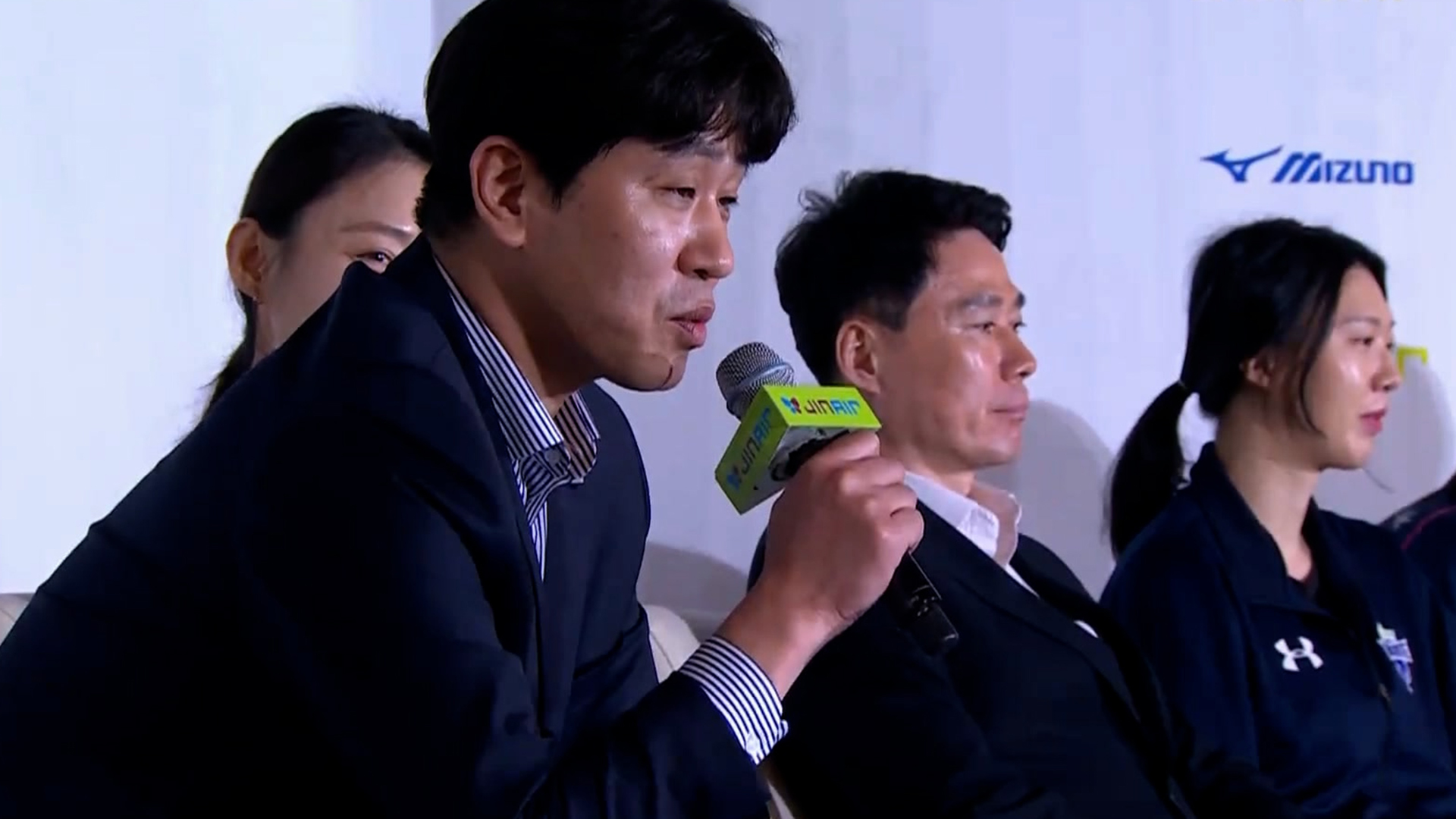 '은근한 신경전' 상대팀 라인업 예상과 답변