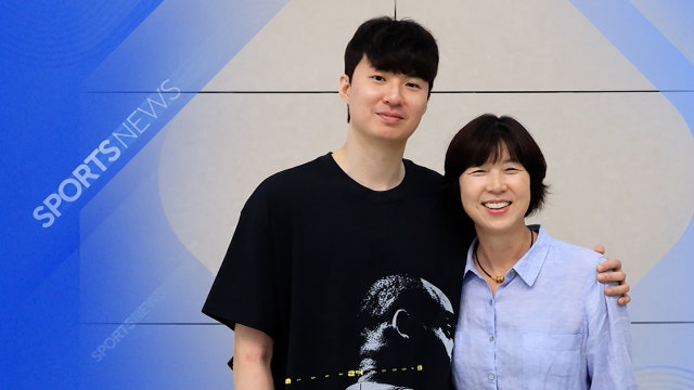 이현중 출국..."대한민국 선수 대표로 NBA 도전!"